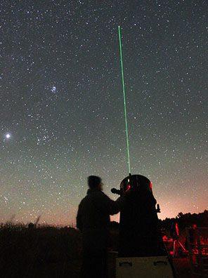 Green Laser Pointer for Stargazing and Telescopes - Image 3