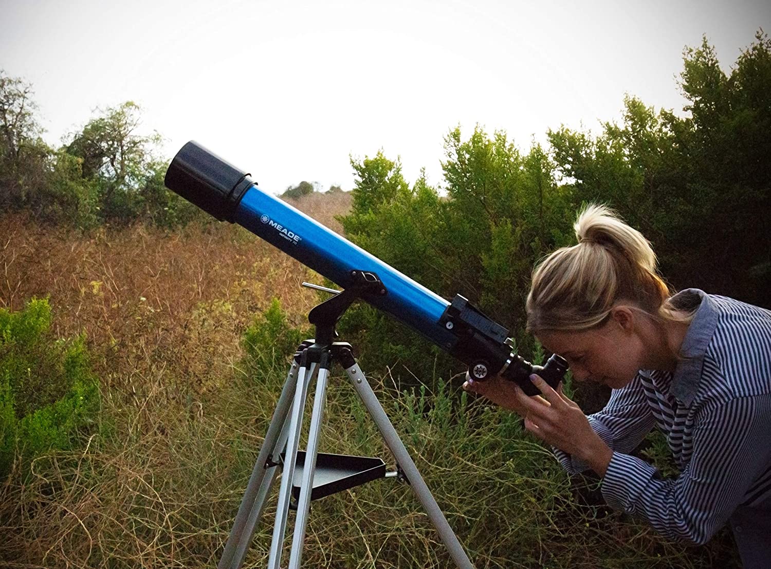 Meade Infinity 70AZ Refractor Telescope - Image 10
