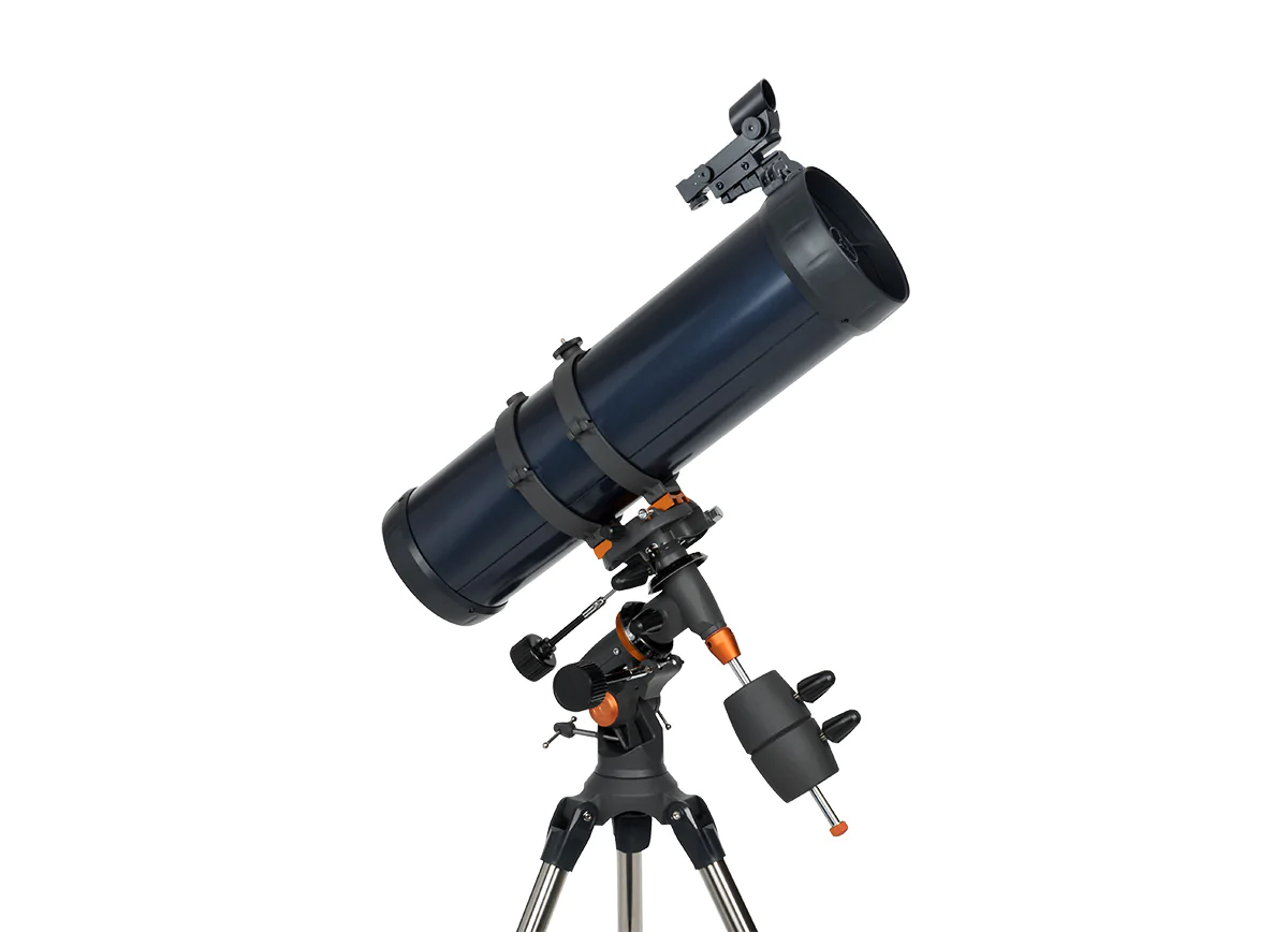Celestron Astromaster 130EQ with Powerseeker Accessory KIT & Smartphone Adapter - Image 2