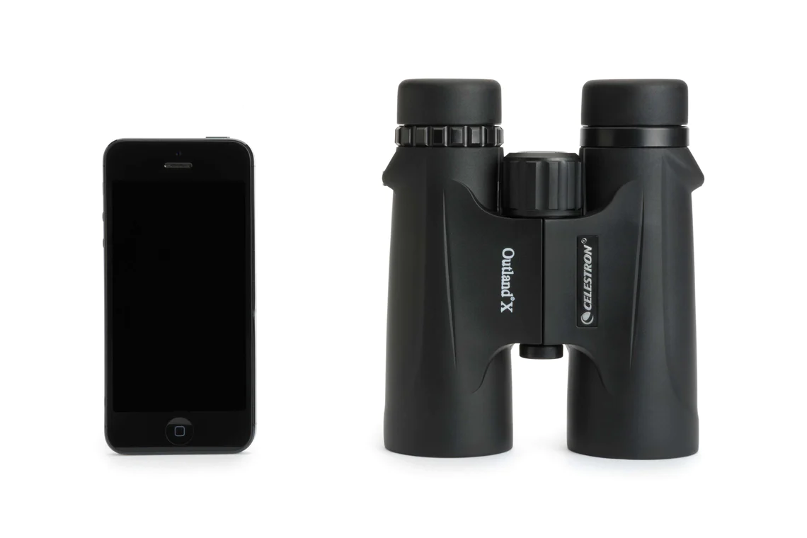 Celestron Outland X 8x42mm Roof Binoculars - Image 5
