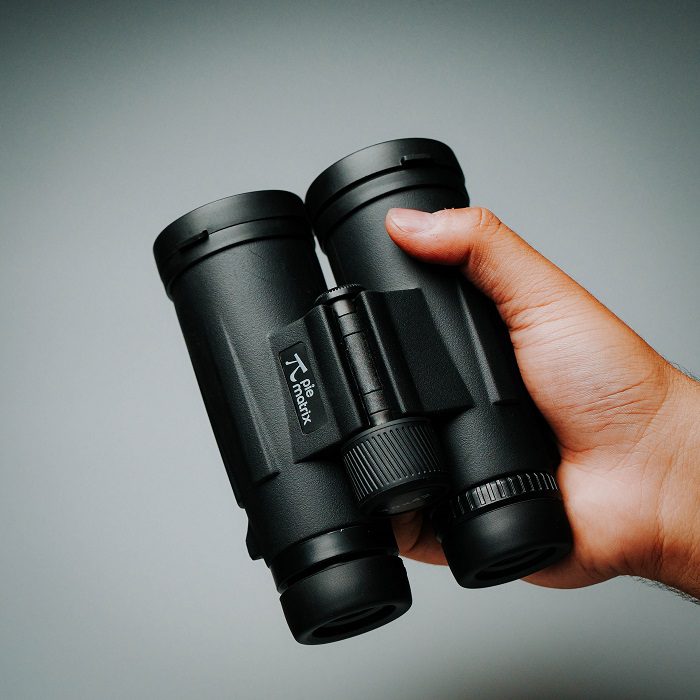 Pie Matrix Swift 10X42 Binoculars - Image 5
