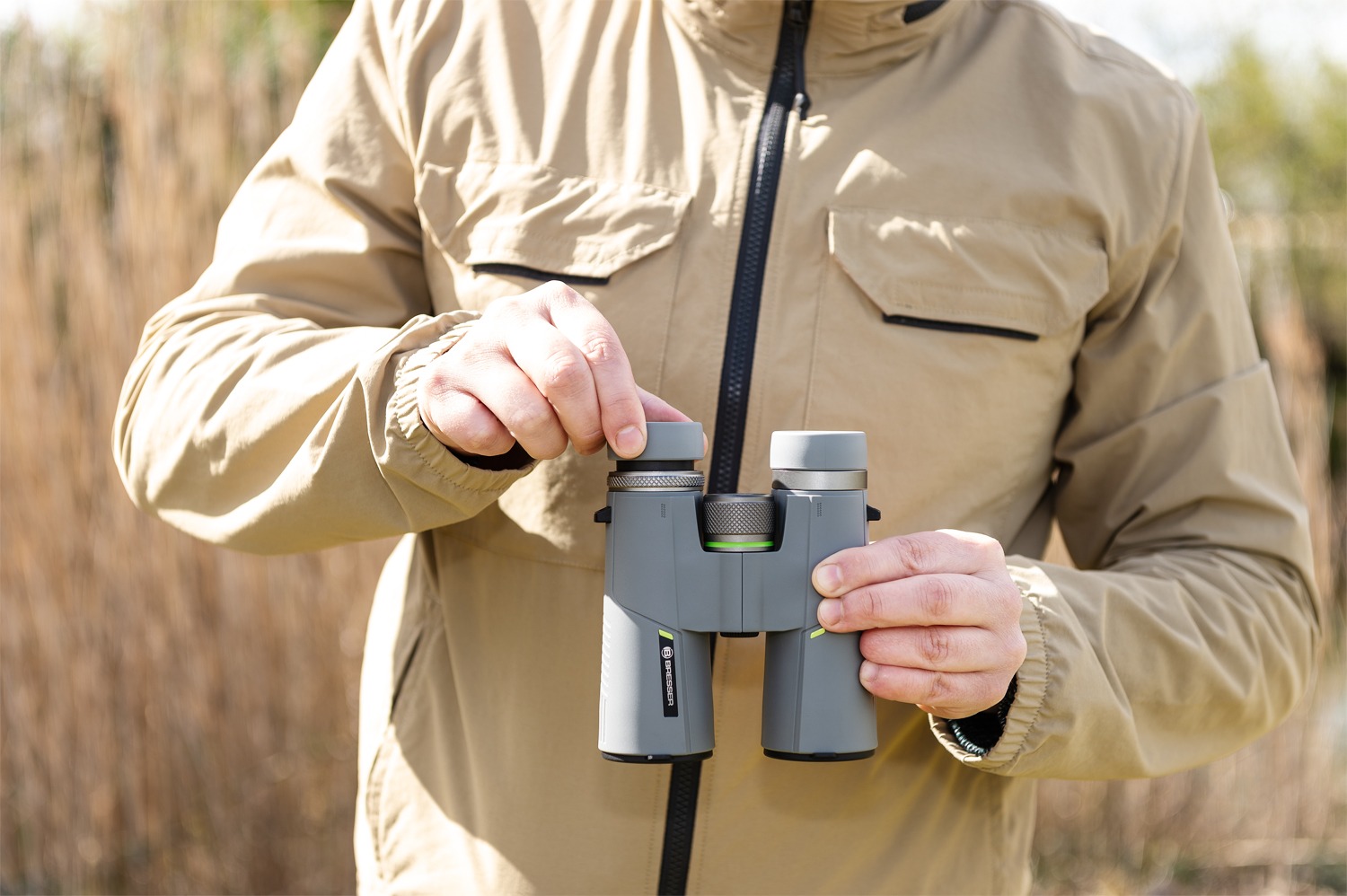 BRESSER Wave 8x42 Binoculars - Waterproof - Image 7