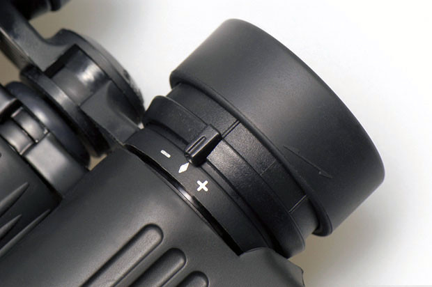 Kenko Artos 10X50 Waterproof Binoculars - Image 4